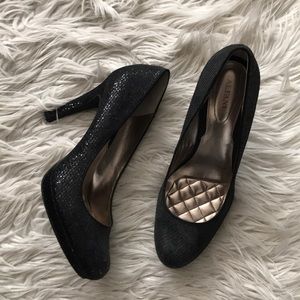 Gorgeous glittery black heels